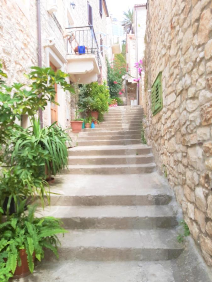 Rooms And Apartments Villa Town Gate Hvar Хвар Экстерьер фото
