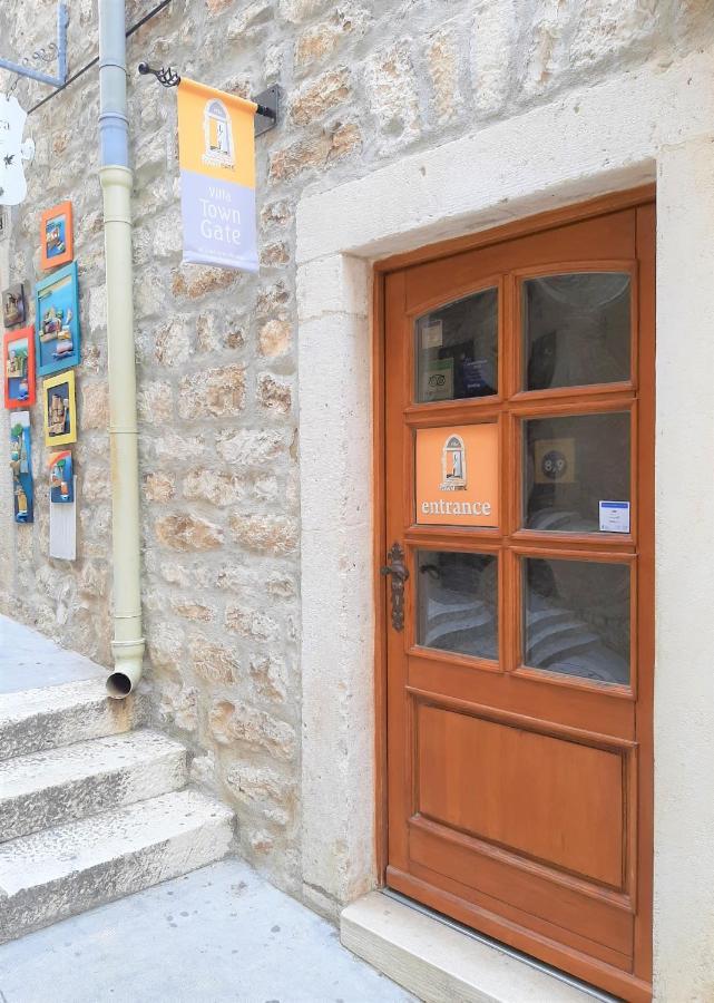 Rooms And Apartments Villa Town Gate Hvar Хвар Экстерьер фото